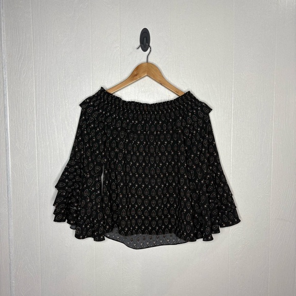Misa Los Angeles Saskiya off the shoulder ruffle sleeve blouse black size small - Picture 11 of 11